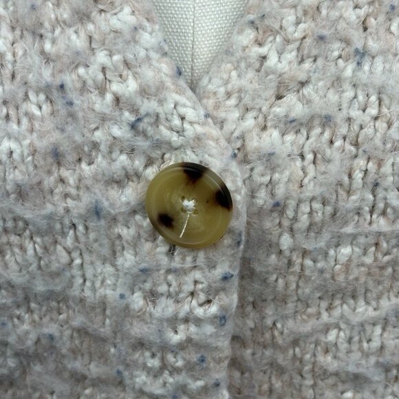 Free People Speckled Knit Cardigan Ivory XS Boho Cable Knit Sweater Worn Once - Picture 2 of 10